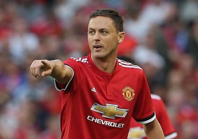 她以精准的 她以精准的